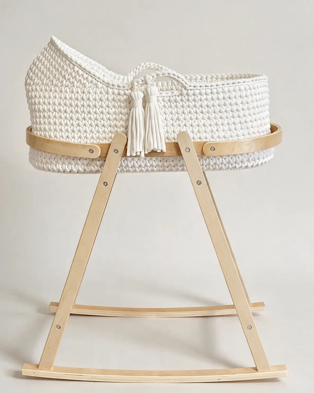 Hooded Moses Basket - off White