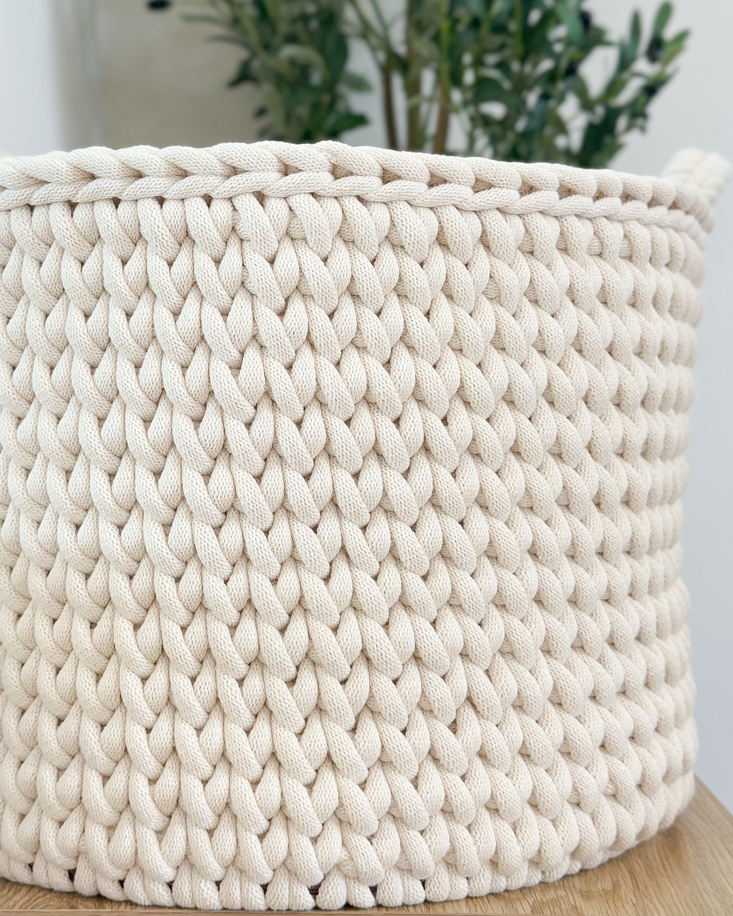 Moses Basket - Natural White