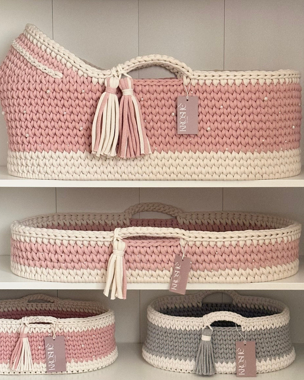 Hooded Moses Basket - Natural White and Paste pink