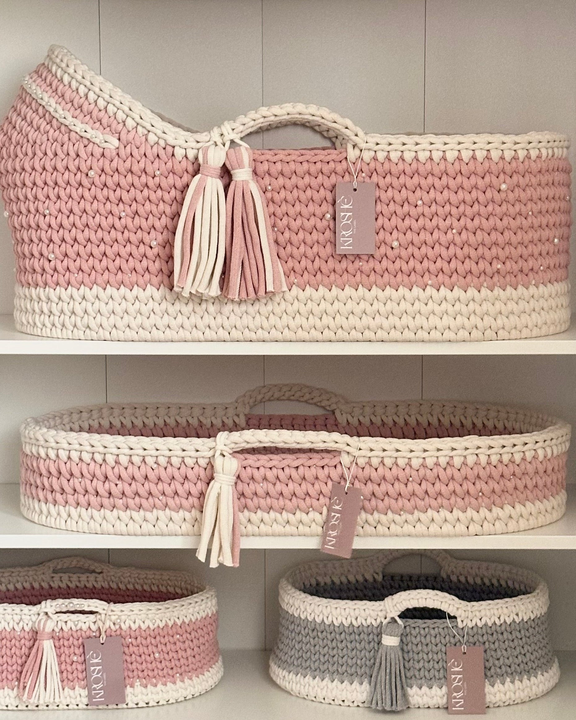 Hooded Moses Basket - Natural White and Paste pink