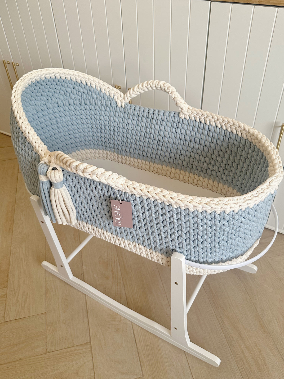 Hooded Moses Basket- Misty Blue and Natural white