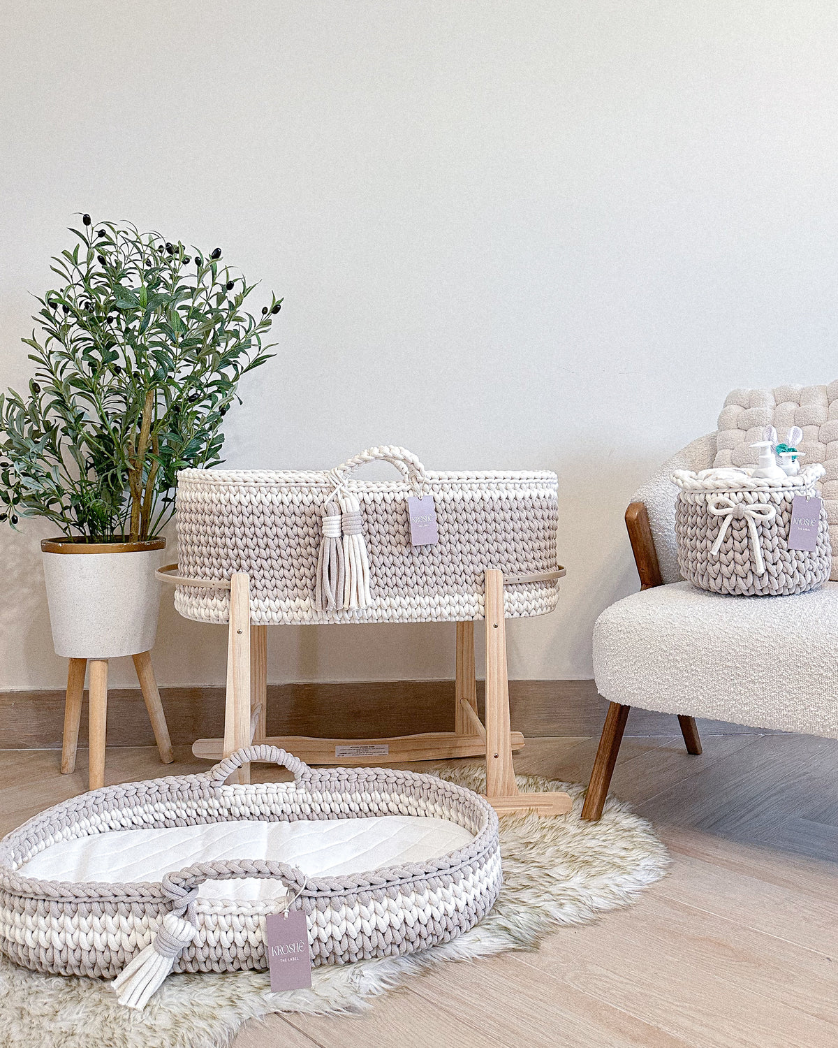 The signature Baby Bundle ( Non Hooded)