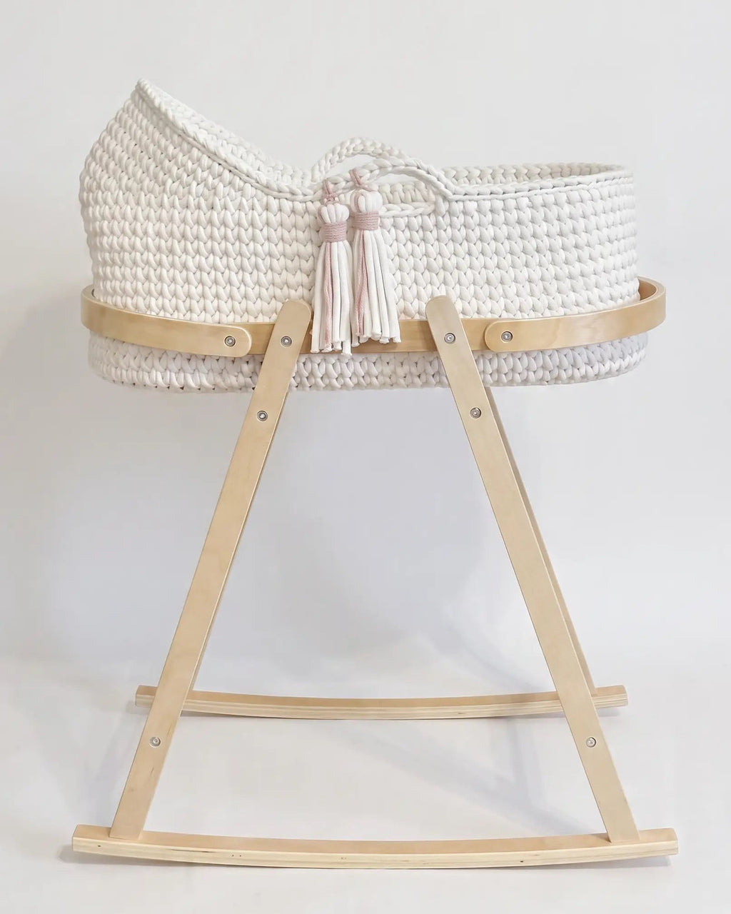 Hooded Moses Basket - off White