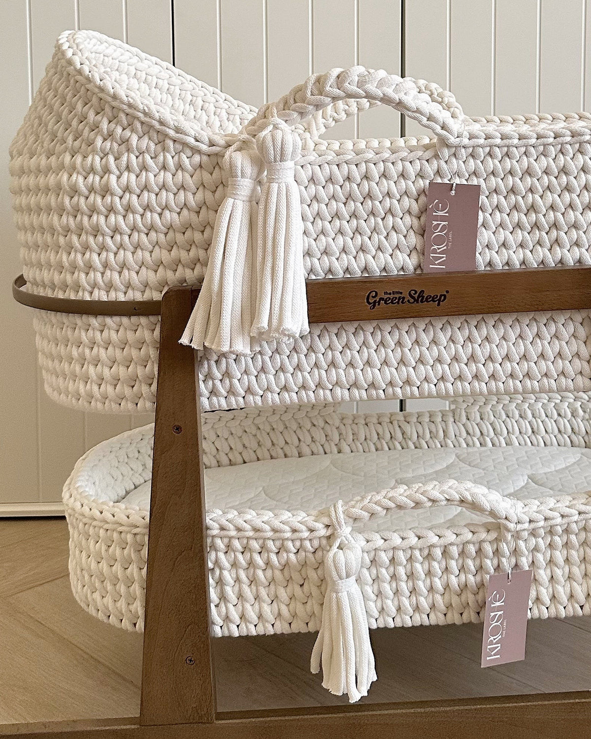 Changing Basket - Off White