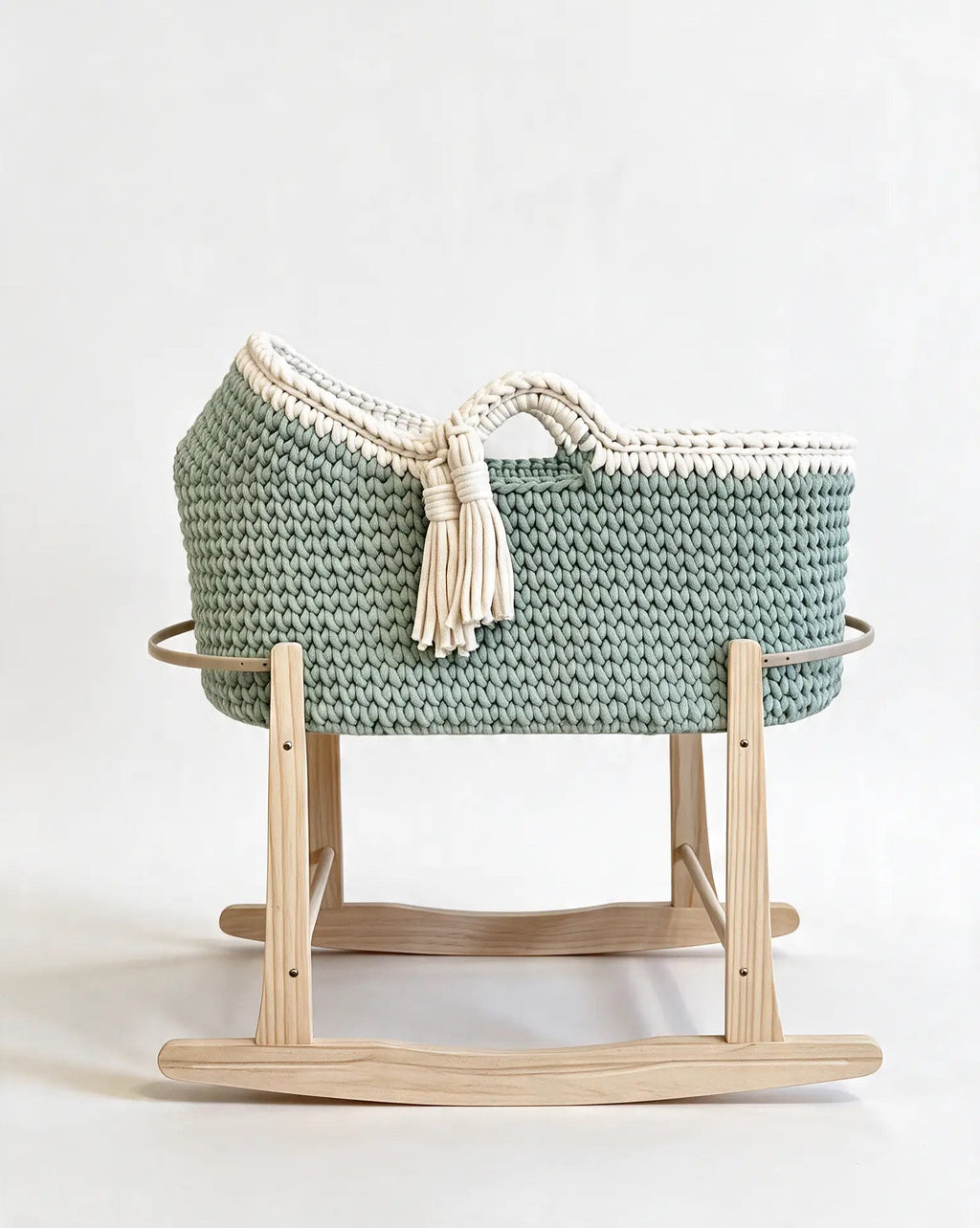 Hooded Moses Basket - Aloe & Natural White