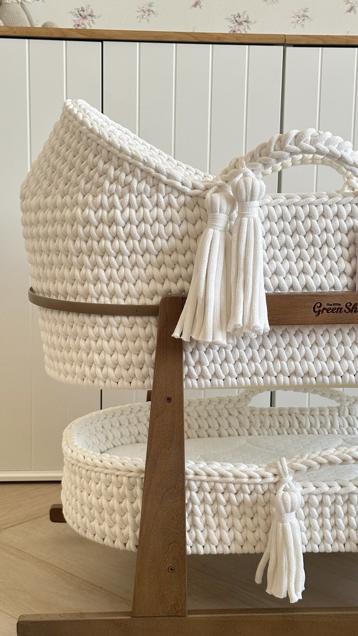 Changing Basket - Off White