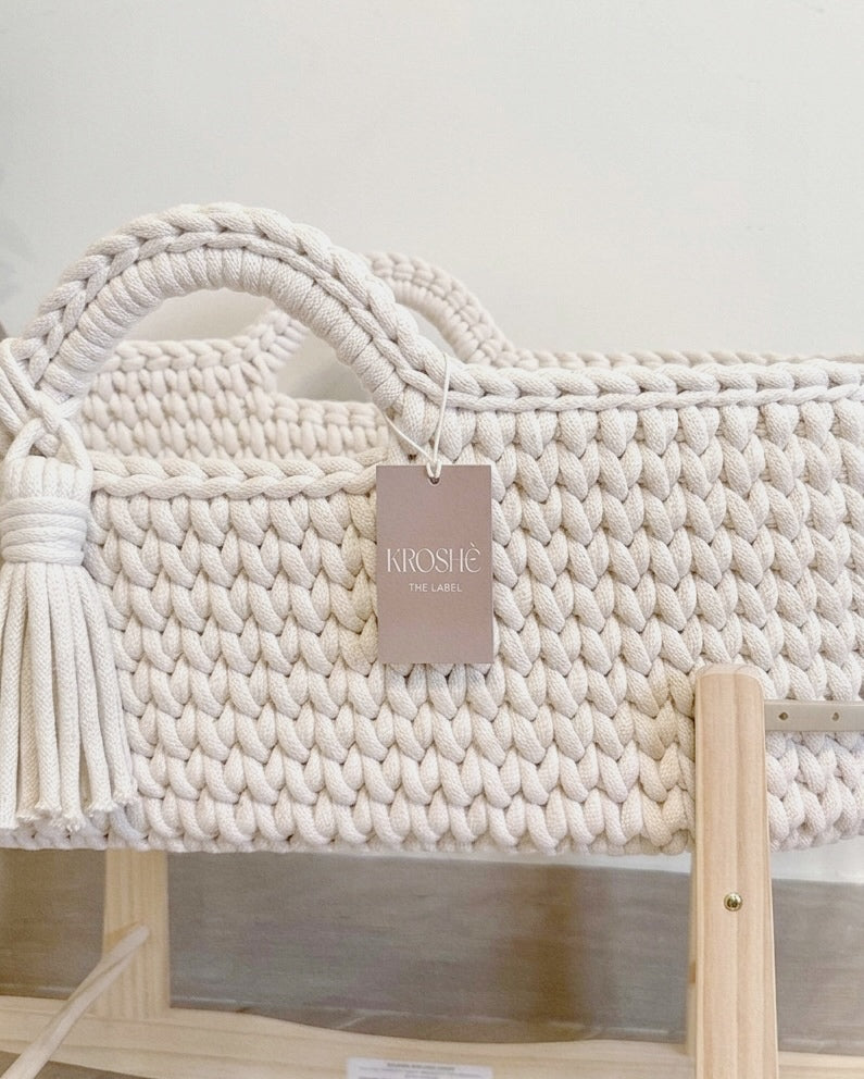 Little Moses Basket - Natural white